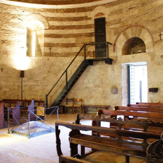 Eremo di Montesiepi